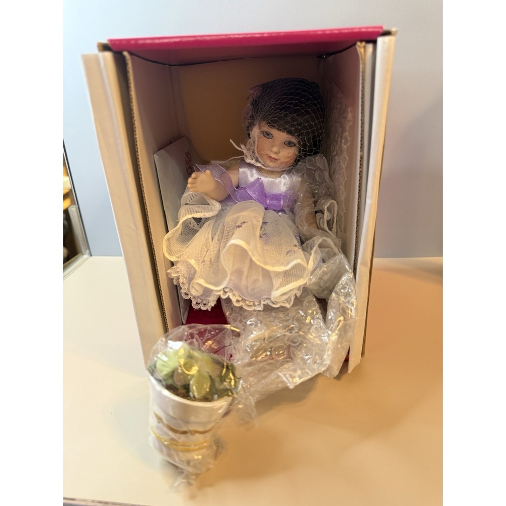 Marie Osmond- From Caterpillars to Butterflies- Tiny Tot 2002 -New In Box